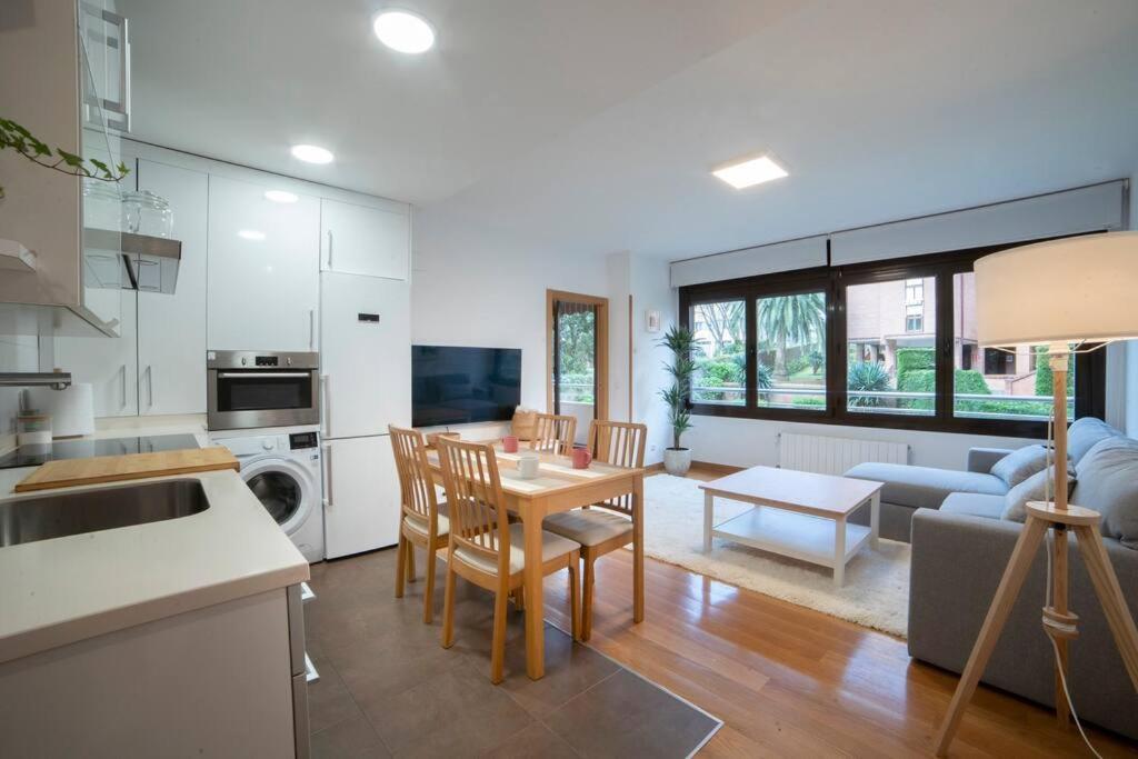 Apartamento Haitz Guernica y Luno Εξωτερικό φωτογραφία